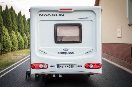                         Przyczepa kempingowa Compass Magnum 2, 2006, Mover - zdjęcie 3
                        