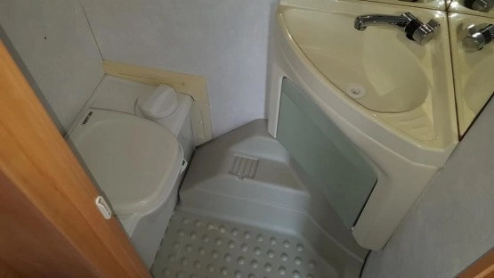                         Sterckeman Starlett 486, trzy piętrowe spania - zdjęcie 14
                        