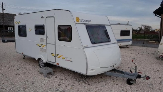                         Sterckeman Starlett 486, trzy piętrowe spania - zdjęcie 1
                        