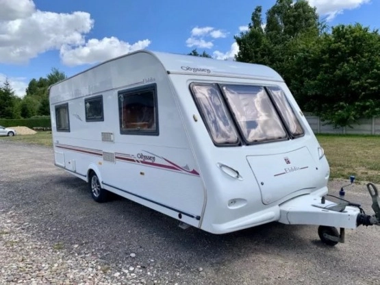                         Przyczepa kempingowa ELDDIS, 2 sypialnie - zdjęcie 1
                        