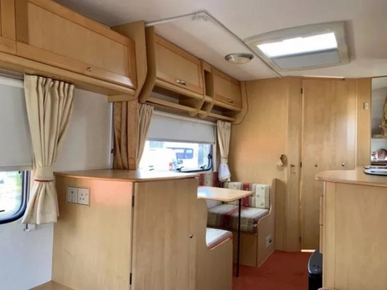                         Przyczepa kempingowa BAILEY RANGER 4 osobowa. Duży namiot. Łazienka - zdjęcie 7
                        