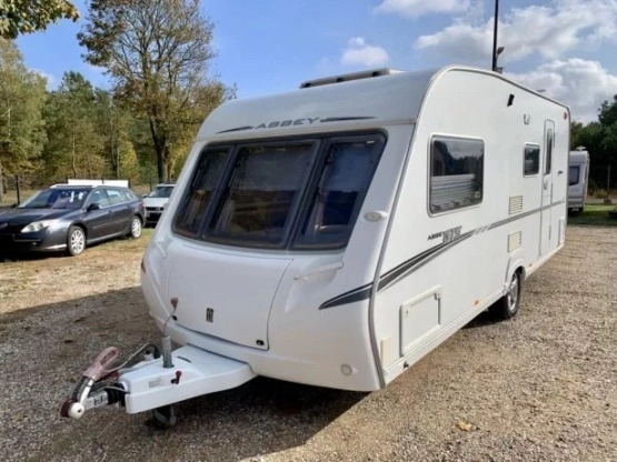                         Przyczepa kempingowa ABBEY GTS - Wzorowy STAN 2008 - zdjęcie 1
                        