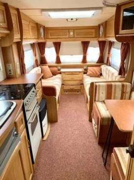                         Przyczepa kempingowa FLEETWOOD 4/5 osobowa MOVER NAMIOT łazienka - zdjęcie 4
                        