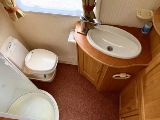                         Przyczepa kempingowa FLEETWOOD 4/5 osobowa MOVER NAMIOT łazienka - zdjęcie 5
                        