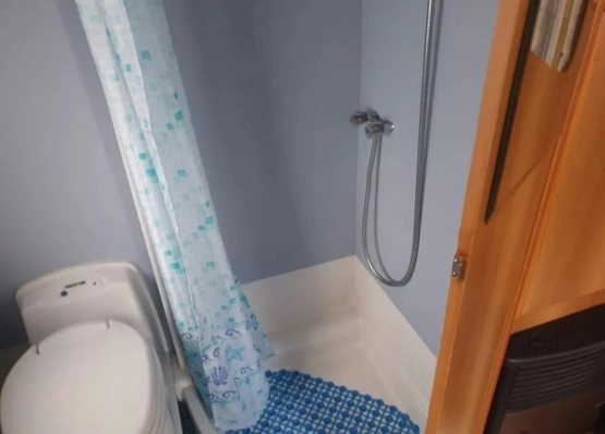                         Sprzedam fajnego kampera Fiat Ducato z silnikiem 1.9 td i mocy 90 km - zdjęcie 13
                        