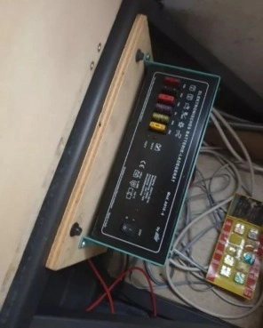                         Sprzedam fajnego kampera Fiat Ducato z silnikiem 1.9 td i mocy 90 km - zdjęcie 23
                        