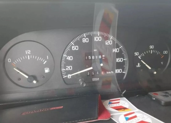                         Sprzedam fajnego kampera Fiat Ducato z silnikiem 1.9 td i mocy 90 km - zdjęcie 7
                        