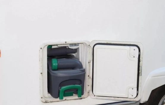                         Przyczepa kempingowa Cristal - zdjęcie 16
                        