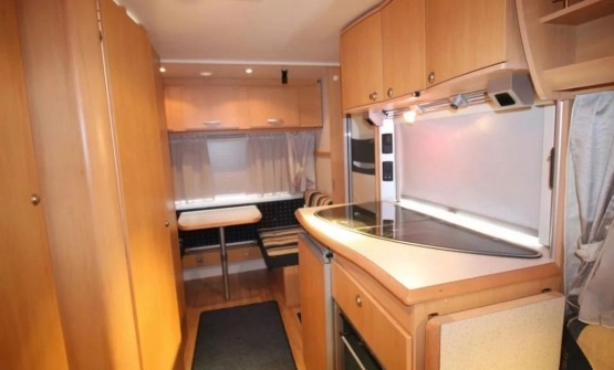                         Przyczepa kempingowa Cristal - zdjęcie 19
                        