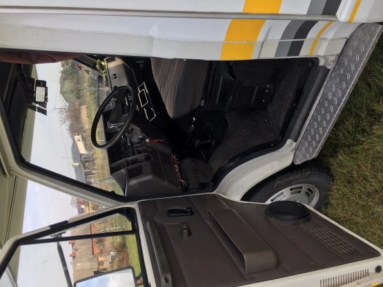                         Kamper Knaus Traveller 625T Peugeot J5 - zdjęcie 6
                        