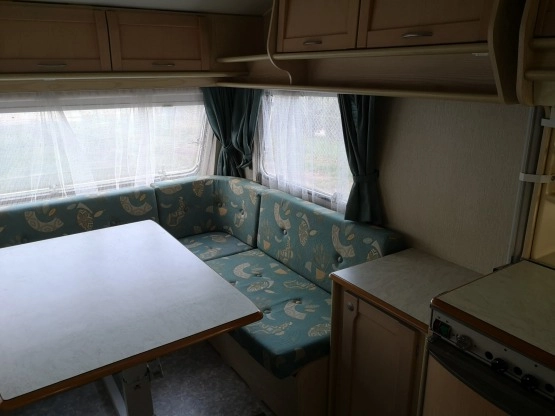                         Przyczepa kempingowa Home Car Rally 546 1998r 5os*2osie*solar*markiza* - zdjęcie 2
                        