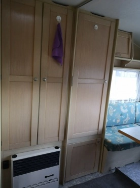                         Przyczepa kempingowa Home Car Rally 546 1998r 5os*2osie*solar*markiza* - zdjęcie 3
                        