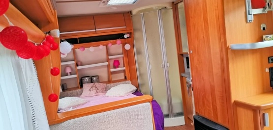                         Przyczepa kempingowa FENDT Saphir FC 390 jak NOWA 2010 rok - zdjęcie 14
                        