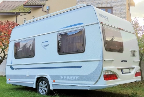                         Przyczepa kempingowa FENDT Saphir FC 390 jak NOWA 2010 rok - zdjęcie 4
                        