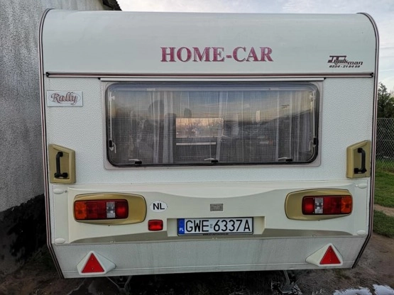                        Przyczepa kempingowa Home Car Rally 546, 2 osie, 5 os! Czysta i zadbana - zdjęcie 3
                        