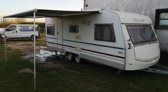                         Przyczepa kempingowa Home Car Rally 546, 2 osie, 5 os! Czysta i zadbana - zdjęcie 4
                        