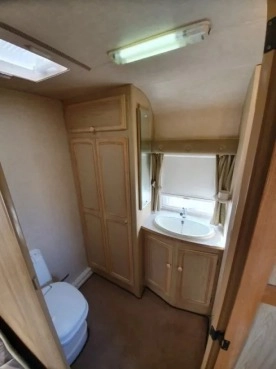                         Przyczepa Kempingowa Elddis - zdjęcie 8
                        