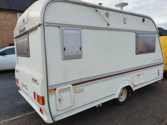                         Przyczepa kempingowa Clubman 400-2 - zdjęcie 2
                        