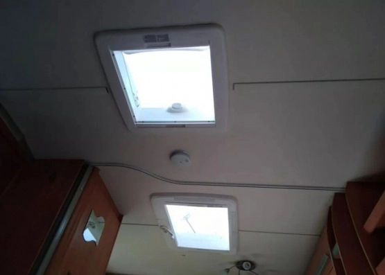                         Fendt Saphir 390 Bianco - zdjęcie 13
                        