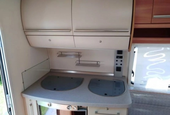                         Fendt Saphir 390 Bianco - zdjęcie 24
                        