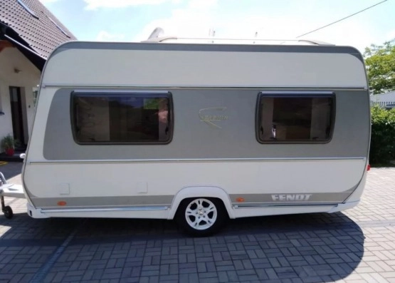                         Fendt Saphir 390 Bianco - zdjęcie 4
                        