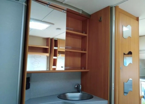                         Fendt Saphir 390 Bianco - zdjęcie 8
                        