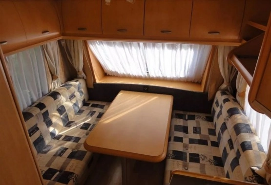                         Przyczepa Hobby 400 - zdjęcie 15
                        