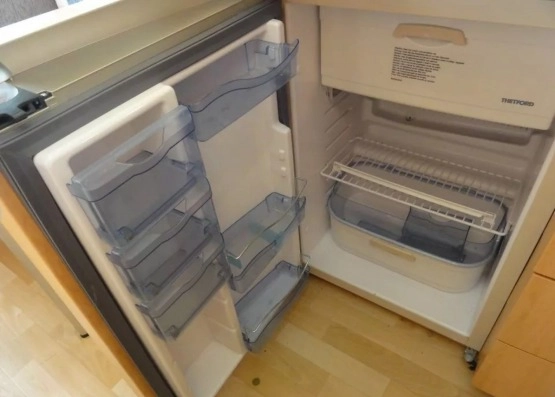                         Przyczepa Hobby 400 - zdjęcie 19
                        