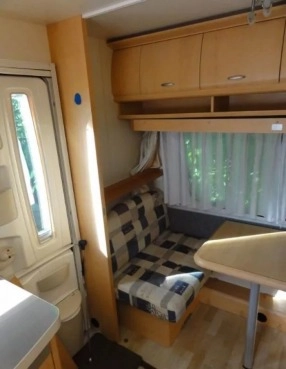                         Przyczepa Hobby 400 - zdjęcie 25
                        