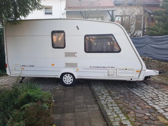                         Przyczepa kempingowa Swift z namiotem pokrowcem i mover - zdjęcie 5
                        