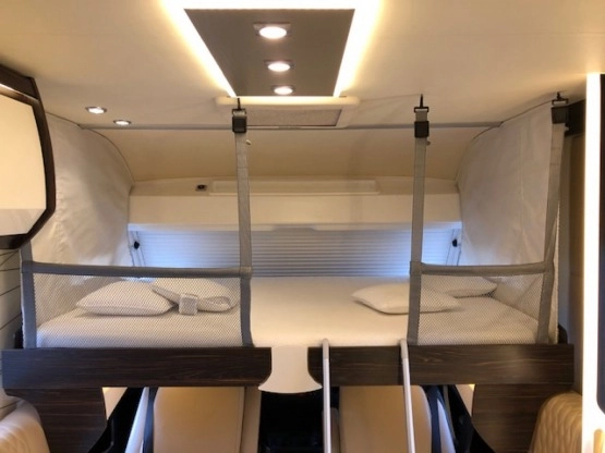                         SPRZEDAM - zdjęcie 12
                        