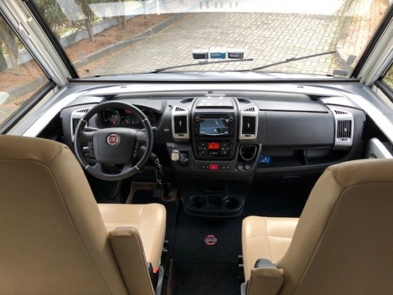                         SPRZEDAM - zdjęcie 6
                        