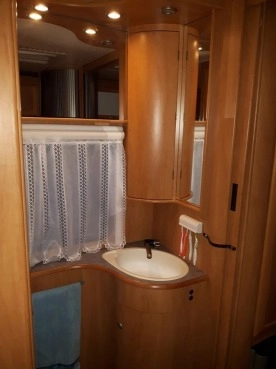                         HYMER 545 EN Świetna przyczepa kempingowa, mover, solar- ZAMIANA - zdjęcie 6
                        