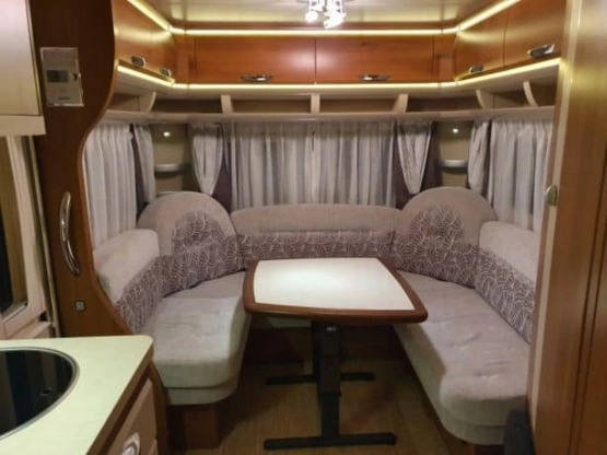                         Hobby Premium 495UL, przedsionek Isabella, MOVER, bagażnik rowerowy - zdjęcie 8
                        