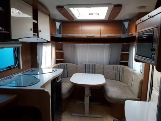                         LMC Musica 530E, markiza, MOVER, Ultraheat, SOLAR!!! Panele! prysznic! - zdjęcie 5
                        