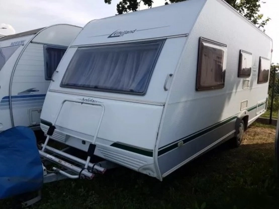                         Knaus Eifelland Holiday 495 Ultraheat, przedsionek, bagażnik. DMC 1200 - zdjęcie 1
                        