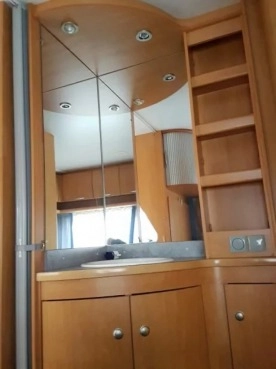                         Knaus Eifelland Holiday 495 Ultraheat, przedsionek, bagażnik. DMC 1200 - zdjęcie 4
                        