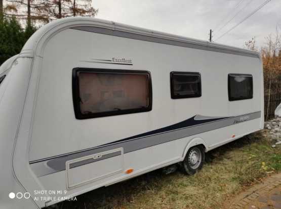                         Przyczepa kempingowa Hobby Excellent 560 - 2012 r. - zdjęcie 1
                        