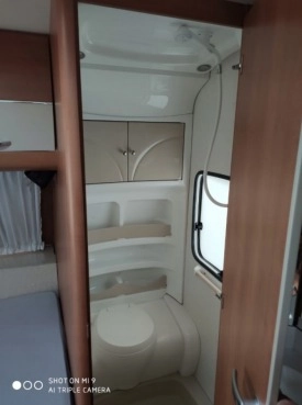                         Przyczepa kempingowa Hobby Excellent 560 - 2012 r. - zdjęcie 6
                        