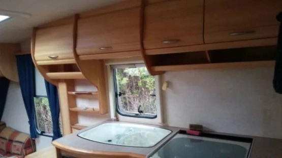                         Przyczepa kempingowa STERLING EUROPA 480 SB - zdjęcie 5
                        