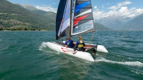                         katamaran do kampera Minicat 420 Evoque - zdjęcie 4
                        