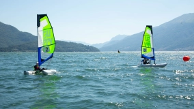                         Mały katamaran do przyczepy Minicat Guppy - zdjęcie 7
                        