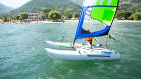                         Mały katamaran do przyczepy Minicat Guppy - zdjęcie 1
                        