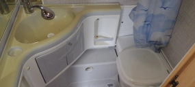                         Przyczepa kempingowa Fendt Karat Dmc 1200 z przedsionkiem  - zdjęcie 9
                        