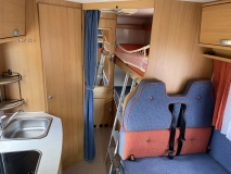                         Kamper Ford Rimor, solar, klimatyzacja, niski przebieg - zdjęcie 6
                        