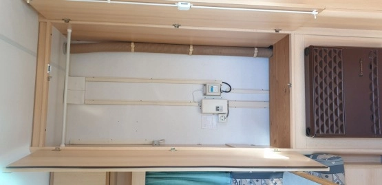                         Knaus Sudwind Country 8404 z 1996 roku  + Namiot Isabella - zdjęcie 7
                        