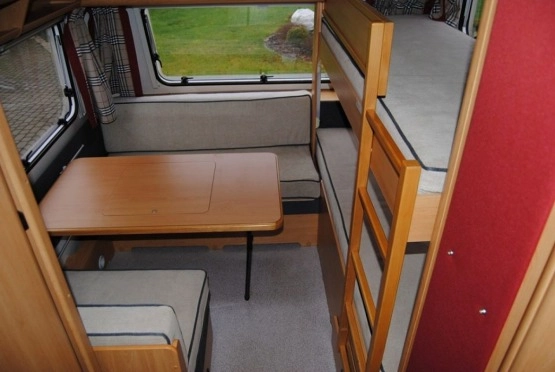                         KNAUS 550 6 osób z WC! 100% sucha! Łóżko piętrowe! SUPER STAN! Zarej.! - zdjęcie 2
                        