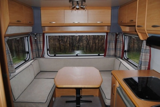                         KNAUS 550 6 osób z WC! 100% sucha! Łóżko piętrowe! SUPER STAN! Zarej.! - zdjęcie 7
                        