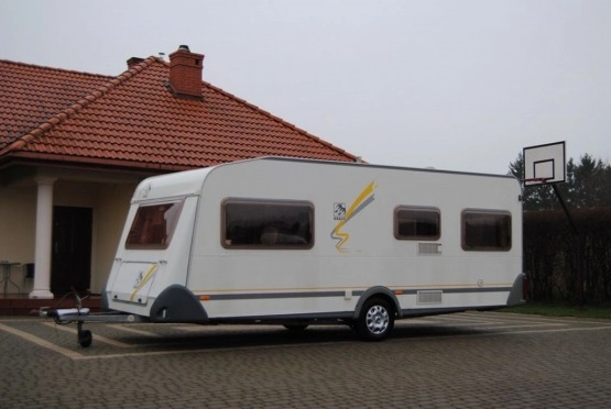                         KNAUS 550 6 osób z WC! 100% sucha! Łóżko piętrowe! SUPER STAN! Zarej.! - zdjęcie 8
                        