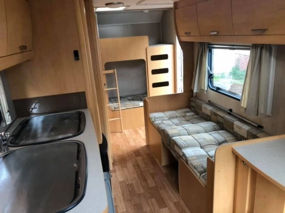                         2009 Elddis Mayfair - zdjęcie 3
                        